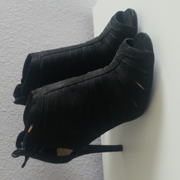 NWT Qupid Heels - Black - Picture 1 of 6